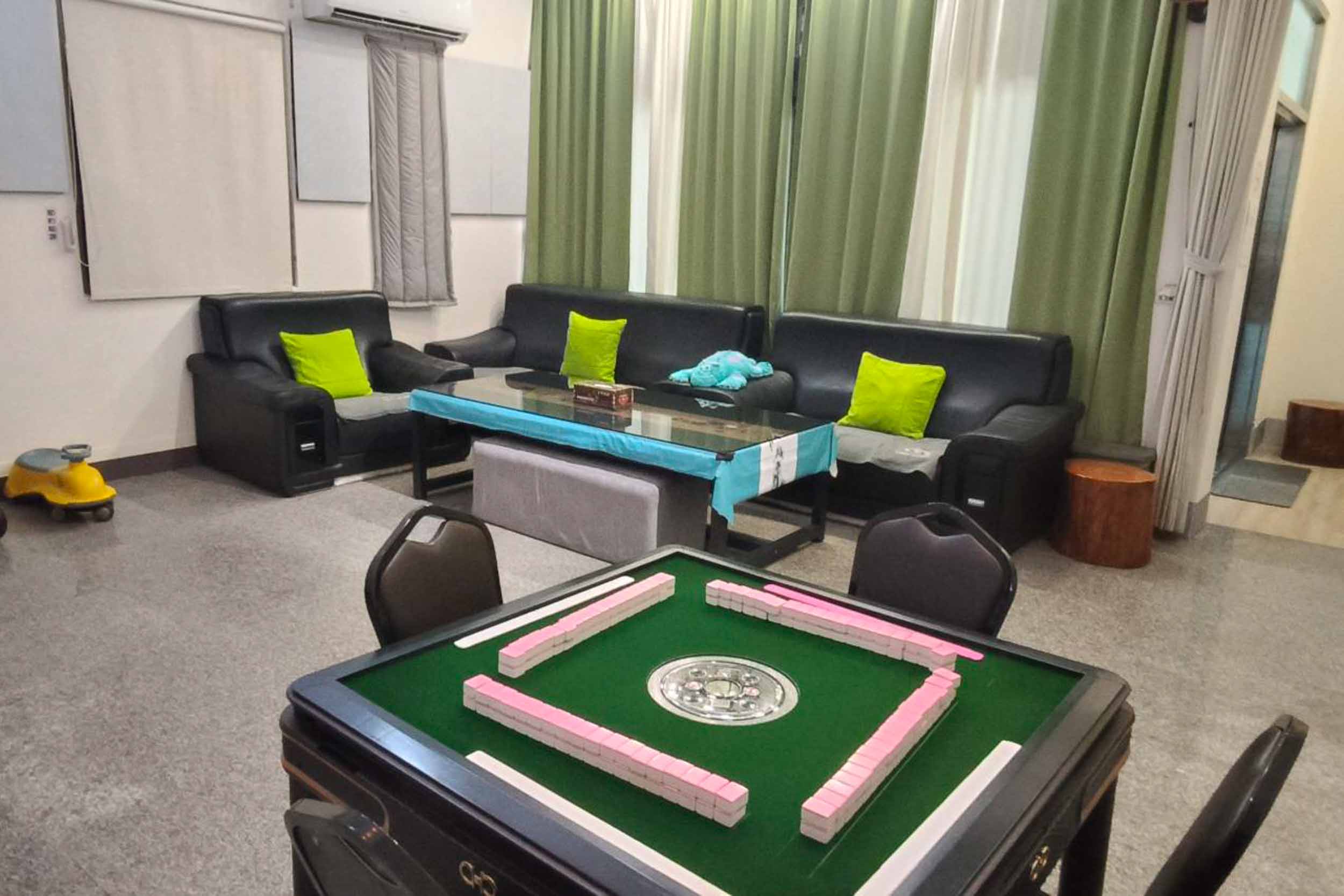 清泉親子villa溜滑梯水上樂園的民宿照片